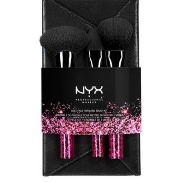 NYX 3 Piece Makeup Brush Set - Picture 1 of 4